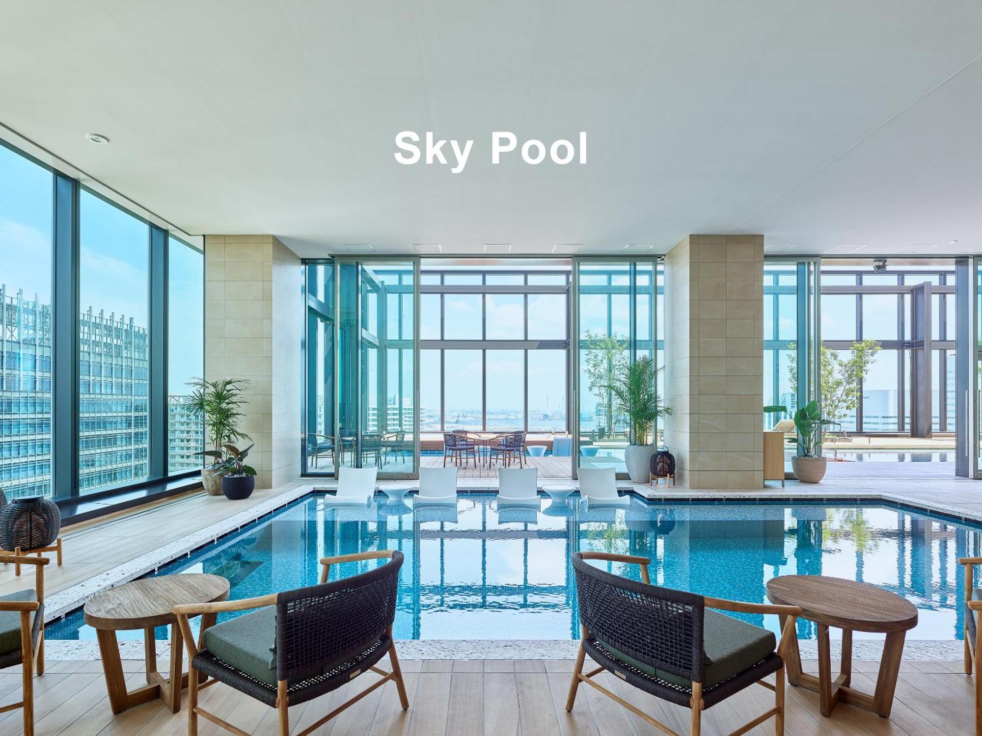 Mitsui Garden Hotel Yokohama Minatomirai Premier Экстерьер фото Sky Pool
