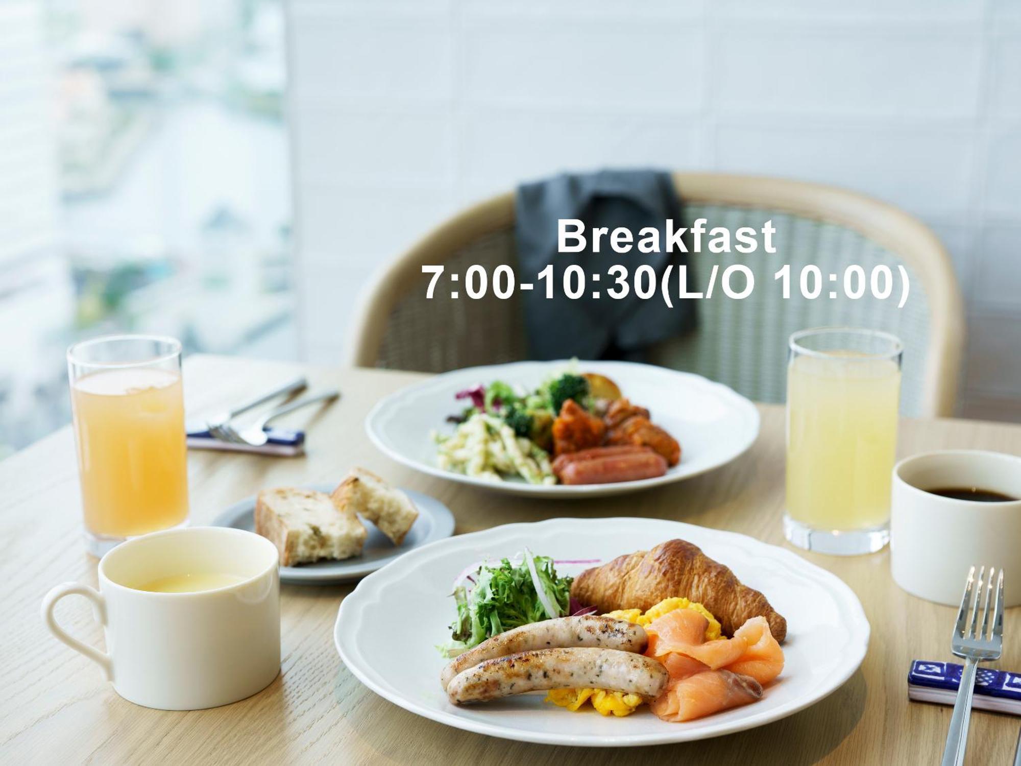 Mitsui Garden Hotel Yokohama Minatomirai Premier Экстерьер фото Breakfast